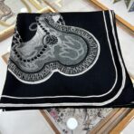 140厘米丝绒高级黑方巾 双面同色