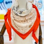 『骏马之城』顶级丝羊绒双面同色披肩 - 图片 2