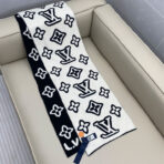 Monogram Blast Knitted 围巾以立体笔触重绎路易威登标识 - 图片 4