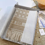 【DIOR 迪奥】 （金丝）今年又上新新款藤格纹100%山羊绒围巾啦 - 图片 2