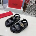 Valentino Garavani VLogo Signature 双带厚底凉鞋 黑色