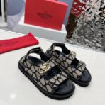 Valentino Garavani VLogo Signature 几何提花厚底凉鞋 黑色 - 图片 4