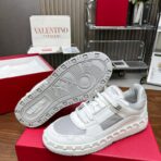 ALENTINO华伦天奴V家Freedots系列 情侣款 铆钉 休闲 运动鞋 滑板鞋 白灰配色 - 图片 2