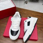 ALENTINO华伦天奴V家Freedots系列 情侣款 铆钉 休闲 运动鞋 滑板鞋 白黑撞色配色 - 图片 2