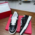 ALENTINO华伦天奴V家Freedots系列 情侣款 铆钉 休闲 运动鞋 滑板鞋 黑色 - 图片 2