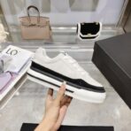 CHANEL 2023B 秋冬系列帆布皮革拼接厚底休闲板鞋（黑白熊猫配色款） - 图片 3