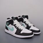Air Jordan 1 Mid 蒂芙尼