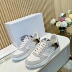 BURBERRY 皮革拼格纹 Terrace 运动鞋（男士 FW25 款）白色 - 图片 4