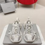 Balenciaga 3XL Distressed Extreme Lace Chunky Trainer Sneakers（巴黎世家 3XL 做旧双系带厚底老爹运动鞋）银灰色