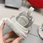 Balenciaga 3XL Distressed Extreme Lace Chunky Trainer Sneakers（巴黎世家 3XL 做旧双系带厚底老爹运动鞋）银灰色 - Image 2