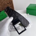 Bottega Veneta Intrecciato 双面编织皮革针扣腰带  黑色 - Imagem 2