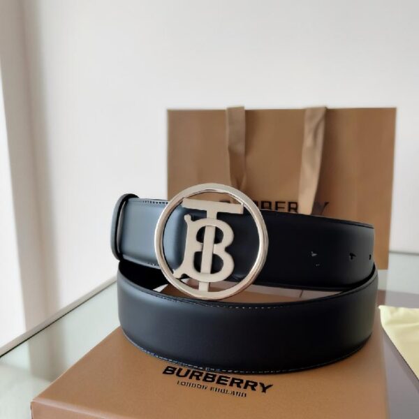 Burberry 皮革双面 TB 专属标识腰带 （银扣）