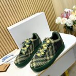 Burberry BOX 系列格纹低帮休闲运动鞋（格纹配绿色细节款） - Imagem 2