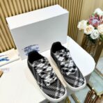 Burberry BOX 系列黑白格纹低帮休闲运动鞋