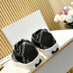 Burberry BOX 系列黑白格纹低帮休闲运动鞋 - Imagem 4