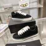 CHANEL 2023B 秋冬系列丝绒皮革拼接厚底休闲板鞋（黑白熊猫配色款） - 图片 2