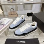 CHANEL 2023B 秋冬系列帆布皮革拼接厚底休闲板鞋（蓝色） - 图片 3