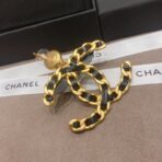 Chanel 21fw 中古系列山茶花经典双C系列胎牛皮链条大耳环 - 图片 3