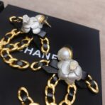 Chanel 21fw 中古系列山茶花经典双C系列胎牛皮链条大耳环 - 图片 2