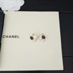 Chanel 粉色珐琅双 C 多元素组合耳钉 - 图片 3