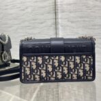 Christian Dior Bobby East-West 蓝色 Oblique 老花帆布配皮银扣链条单肩包 - 图片 3