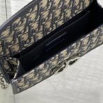 Christian Dior Bobby East-West 蓝色 Oblique 老花帆布配皮银扣链条单肩包 - 图片 4