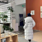 Descente 迪桑特 22FW 连帽长款羽绒服 - 图片 2