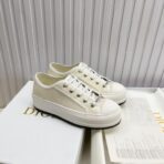 Dior B23 Low-Top Sneakers 米白色全刺绣 Oblique 老花图案平底休闲运动鞋 - 图片 4