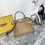 FENDI 芬迪 Selleria 系列土黄色小牛皮手工外缝小猫包
