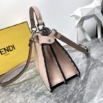 FENDI 芬迪 Selleria 系列粉色小牛皮手工外缝小猫包 - 图片 3