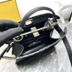 FENDI 芬迪 Selleria 系列黑色小牛皮手工外缝小猫包 - 图片 4