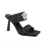 Fendace FF Monogram Medusa Embellished High-Heel Mules（芬迪 × 范思哲联名 FF 老花美杜莎装饰高跟穆勒凉鞋）黑灰色 - 图片 4