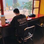 GALLERY DEPT 21SS 英文字母LOGO印花短袖 - Imagem 4