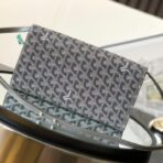 Goyard Monte-Carlo 迷你木条铆钉斜挎包  灰色 - 图片 3