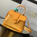 Goyard Saïgon Souple Mini 橙黄色 Goyardine 帆布配皮木柄单肩斜挎包
