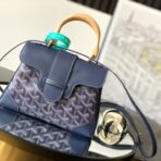 Goyard Saïgon Souple Mini 深蓝色 Goyardine 帆布配皮木柄单肩斜挎包