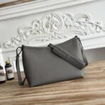 Hermès Berlingot 灰色 Togo 牛皮单肩斜挎包