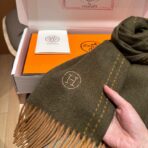 Hermes · 爱马仕 双边配色围巾 草绿色款 - 图片 3