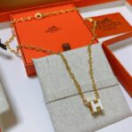 Hermès 白色珐琅 H 形金色项链 - 图片 4