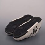 MLB NY 印花网红老爹鞋 芯片版本杏色 - Imagem 3