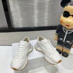MM6 Maison Margiela Runner 系列复古老爹休闲运动鞋（纯白色情侣款）