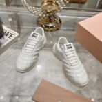 MiuMiu缪缪  新款系带休闲 运动鞋 白色 - 图片 4
