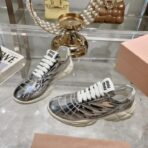 MiuMiu缪缪  新款系带休闲 运动鞋 银色 - Imagem 3