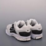 NK Zoom Vomero 5 网面透气休闲鞋 白色 - 图片 4