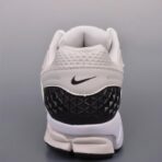 NK Zoom Vomero 5 网面透气休闲鞋 白色 - 图片 2