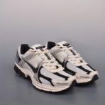 NK Zoom Vomero 5 网面透气休闲鞋 黑卡其配色