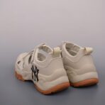 New York Yankees x MLB Big Ball Chunky Mask Sandal 系列厚底老爹风魔术贴镂空休闲运动慢跑凉鞋 - 图片 2
