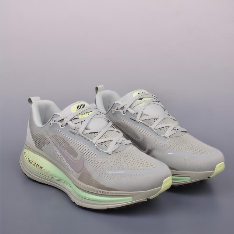 Nike Air Zoom Vomero 18 灰绿配色_00001_ Nike Air Zoom Vomero 18 灰绿配色 - 图片 1