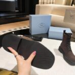 PRADA Monolith Suede Combat Boots 深棕色麂皮厚底三角标马丁靴 - 图片 2