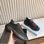 PRADA普拉达男士系带皮革休闲运动鞋黑色 - Imagem 4